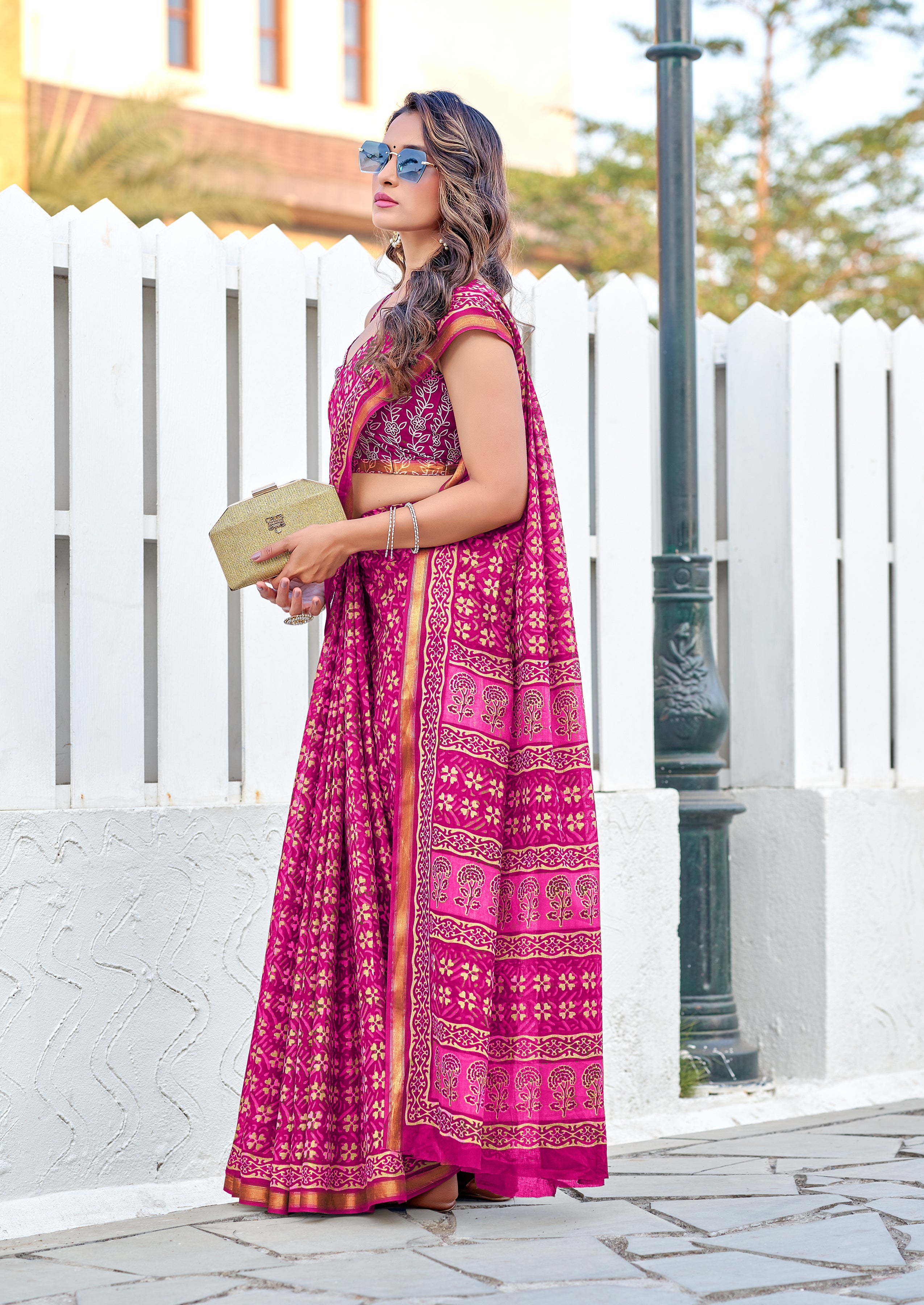 Excellent 1-Minute Ready To Wear Mul Cotton printed Saree With Zari Border