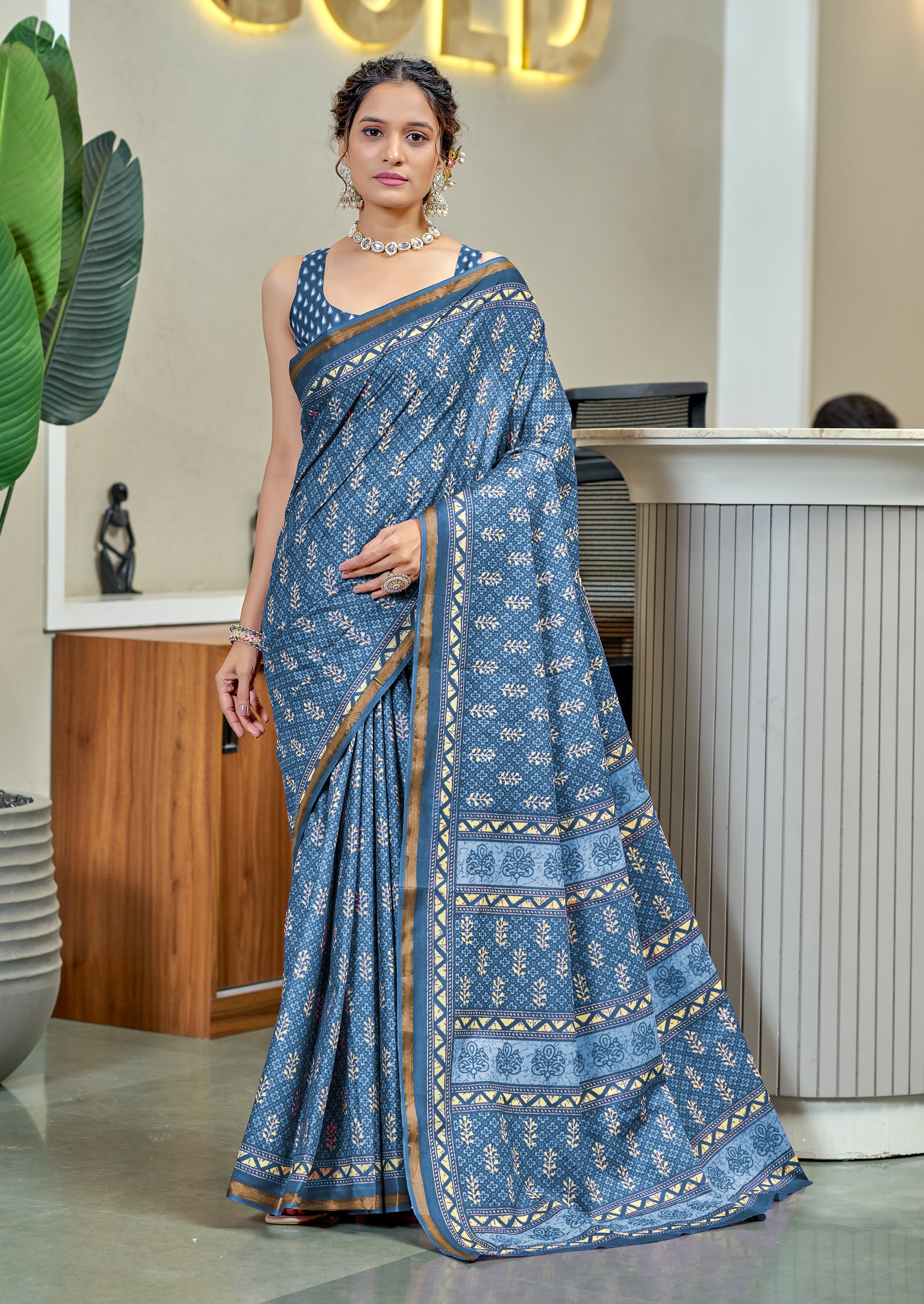 Flattering 1-Minute Ready To Wear Mul Cotton Printed Saree