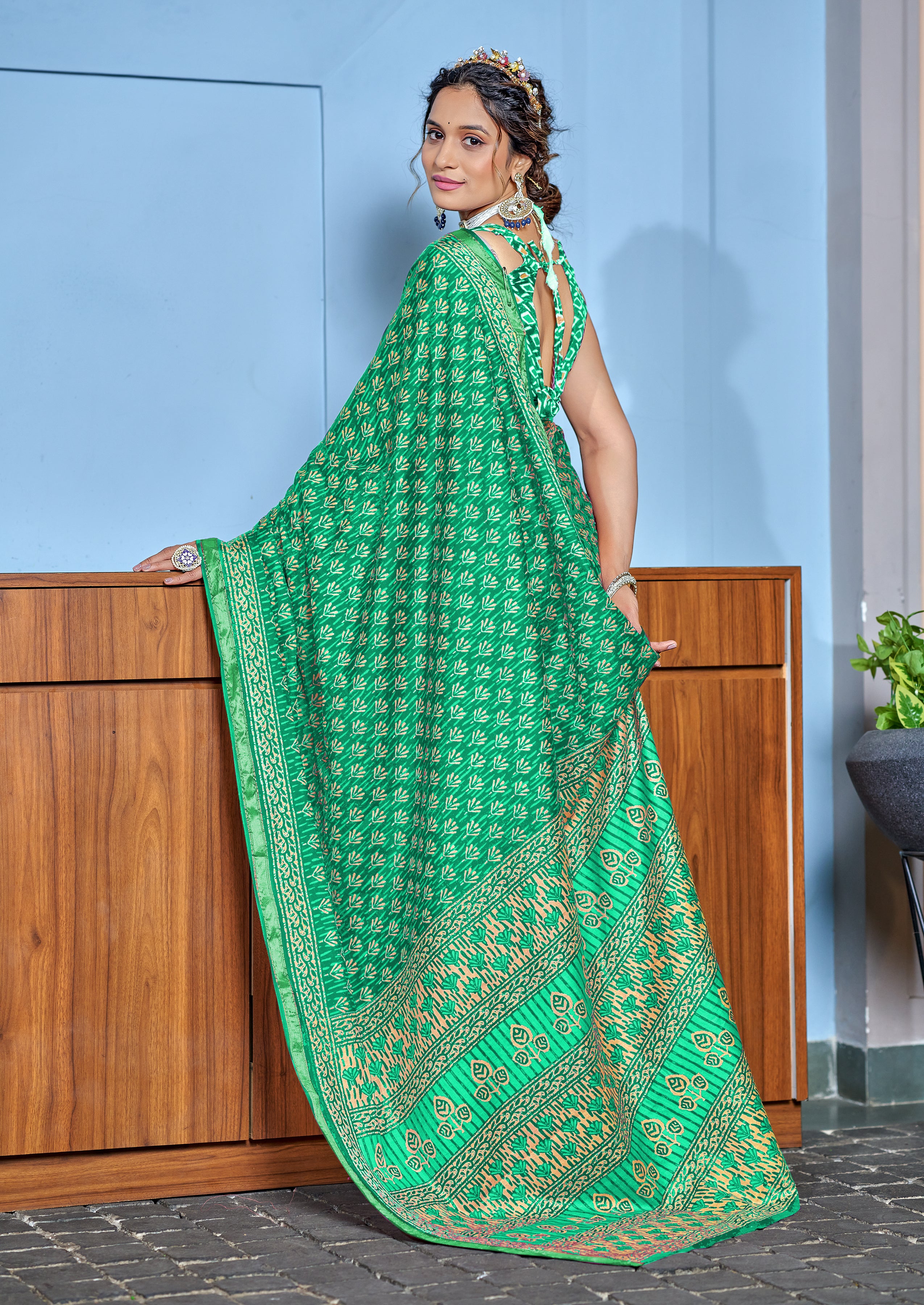 Nebula 1-Minute Ready To Wear Mul Cotton Digital Printed Saree