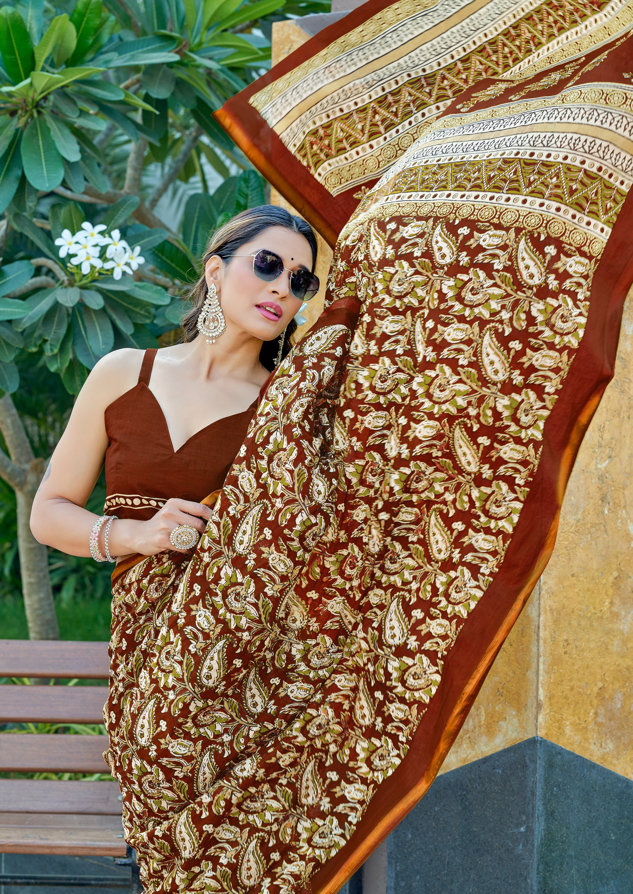 Piquant 1-Minute Ready To Wear  Mul Cotton Digital Printed Saree