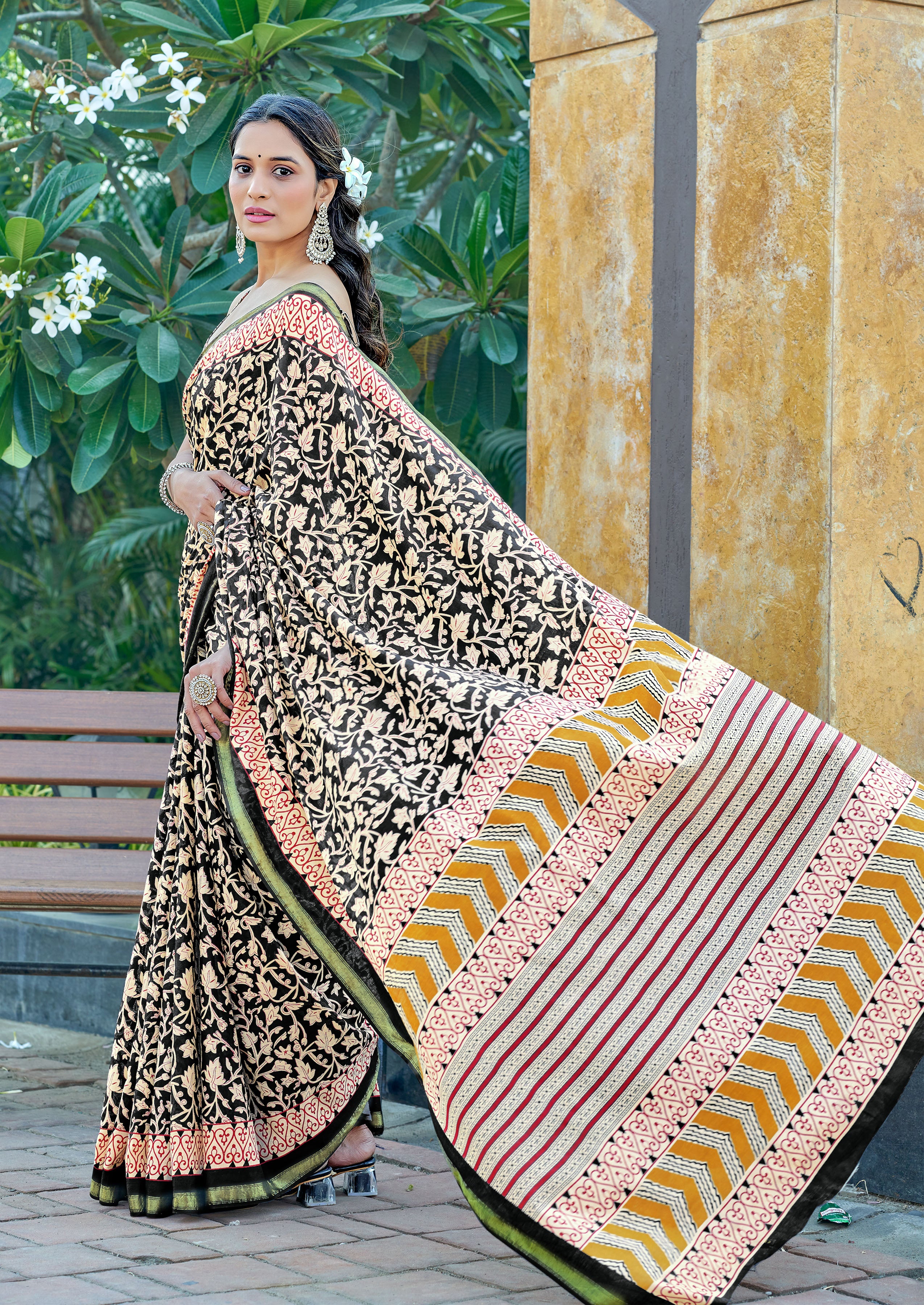 Engaging 1-Minute Ready To Wear  Mul Cotton Digital Printed Saree