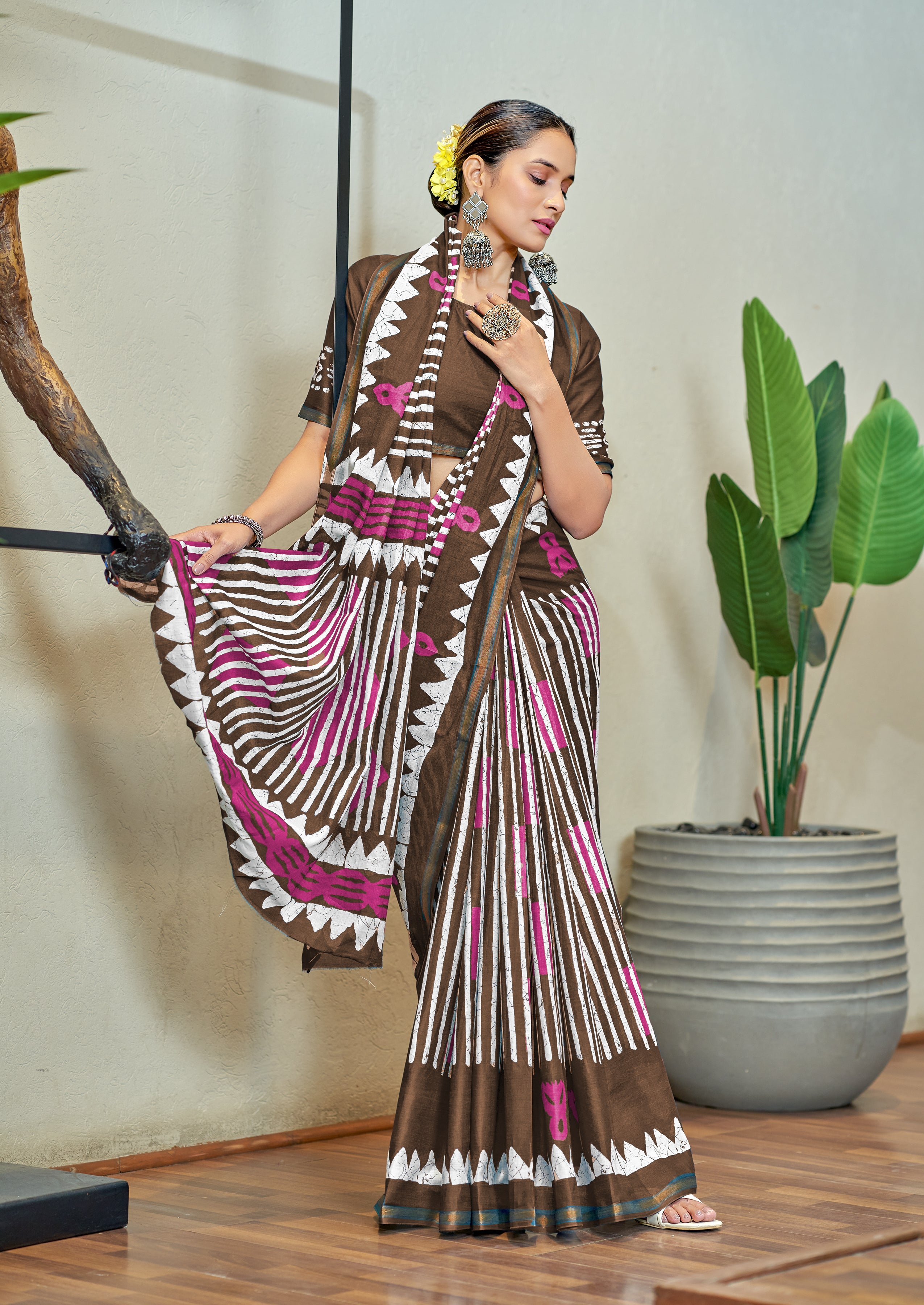 Prettiest 1-Minute Ready To Wear  Mul Cotton Digital Printed Saree