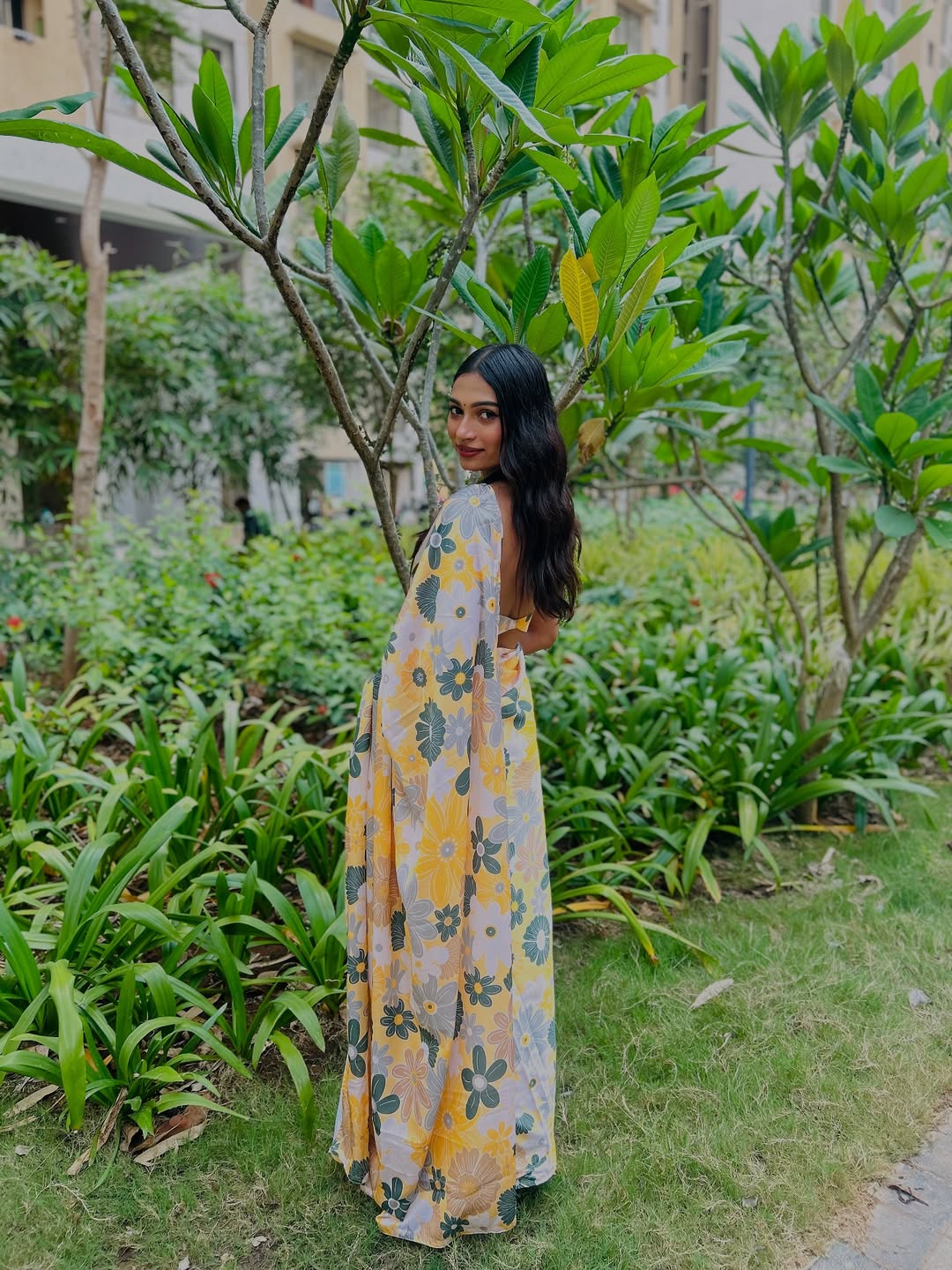 1 Min Ready-to-Wear Vibrant Floral Print Yellow Saree
