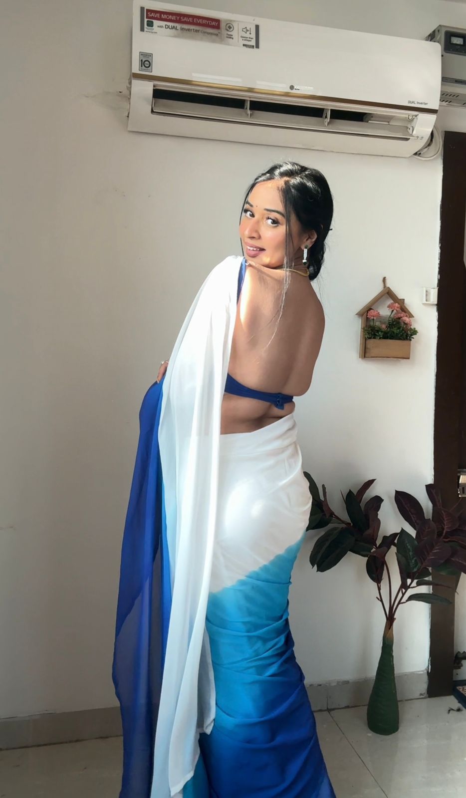 Comely   1-Minute Ready To Wear blue And White Color Georgette Saree