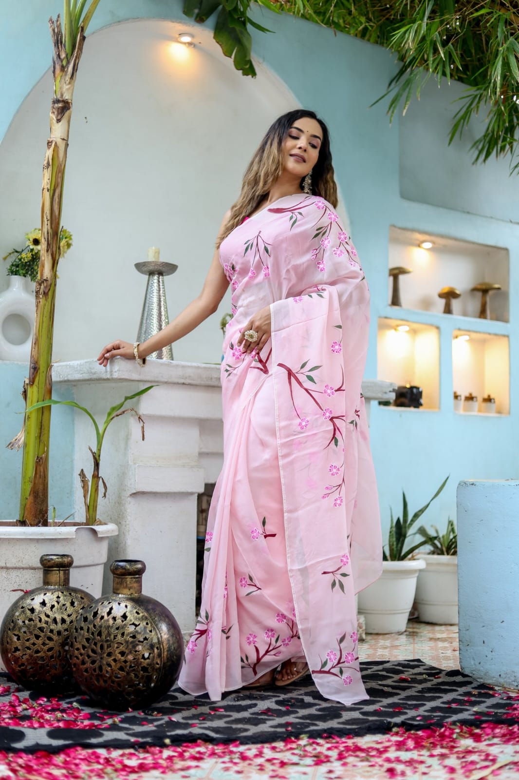 Felicitous 1-Minute Ready To Wear Pink Georgette Saree