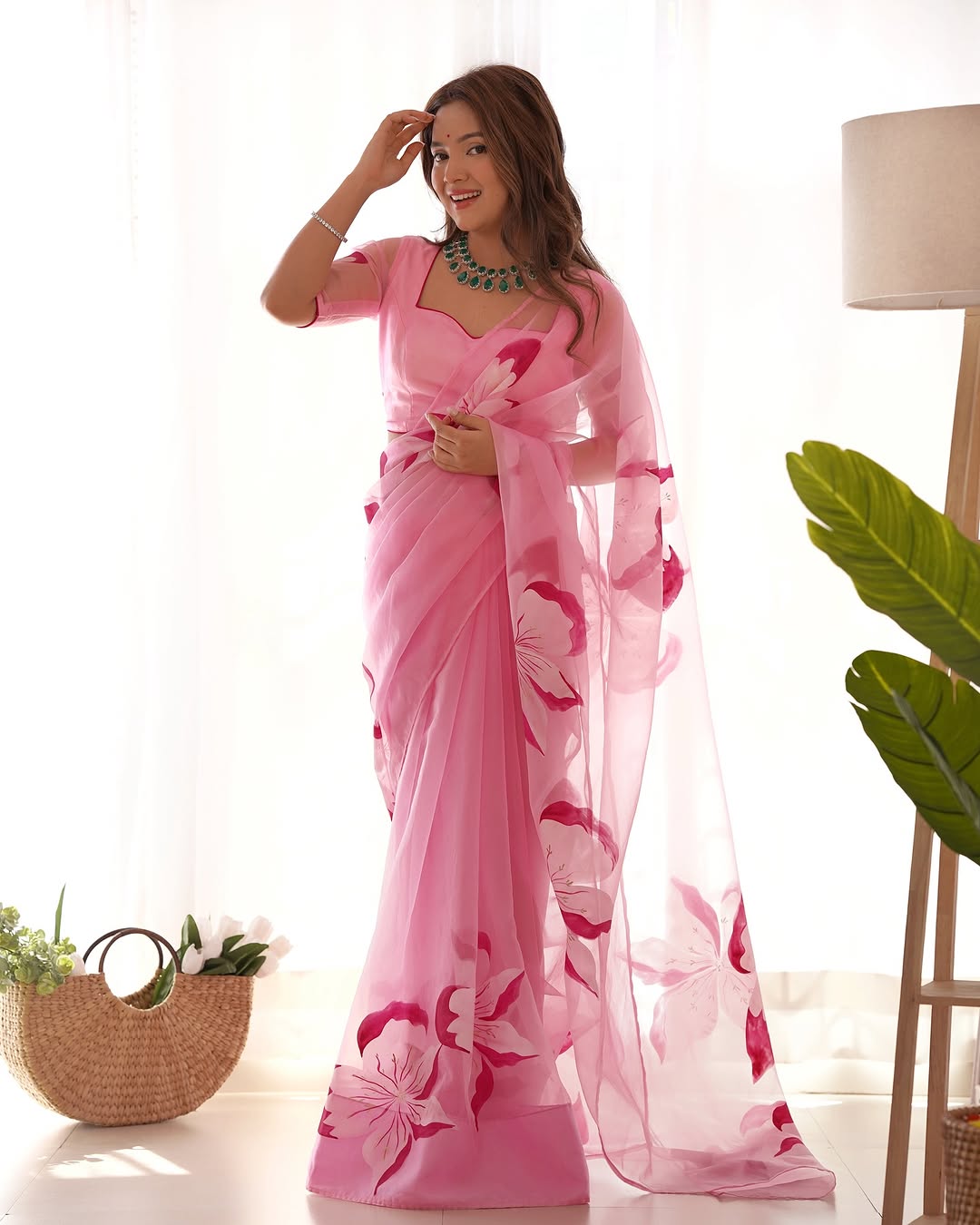 Felicitous 1-Minute Ready To Wear Pink Georgette Saree