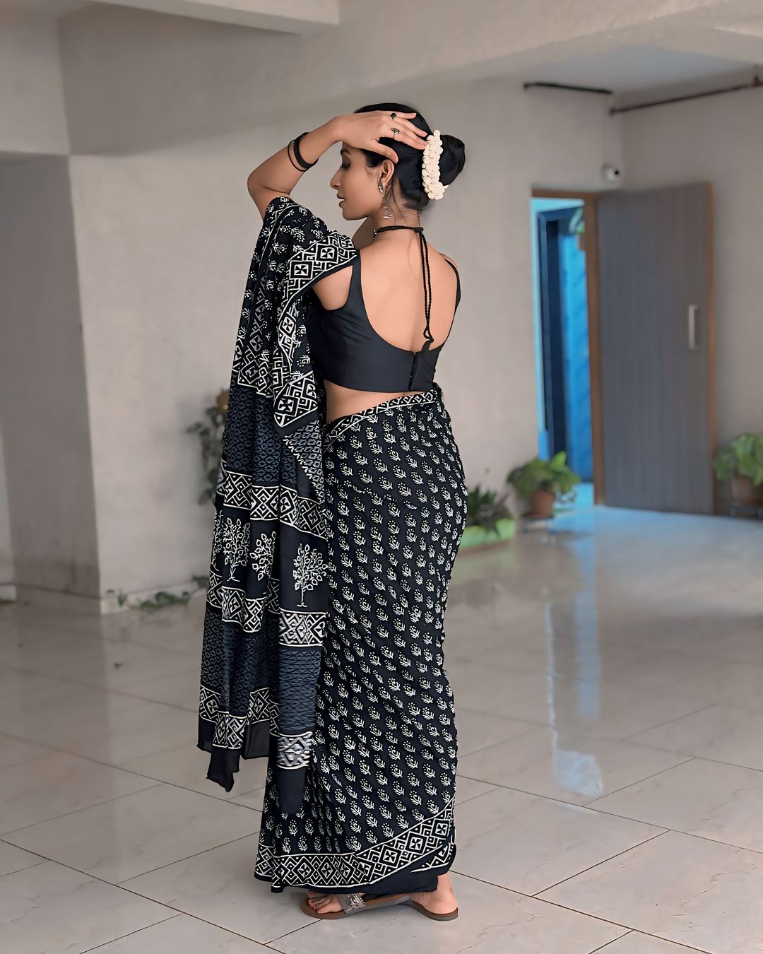 Delightful 1 Minute Ready To Wear Black Pure Soft Linen Silk Saree