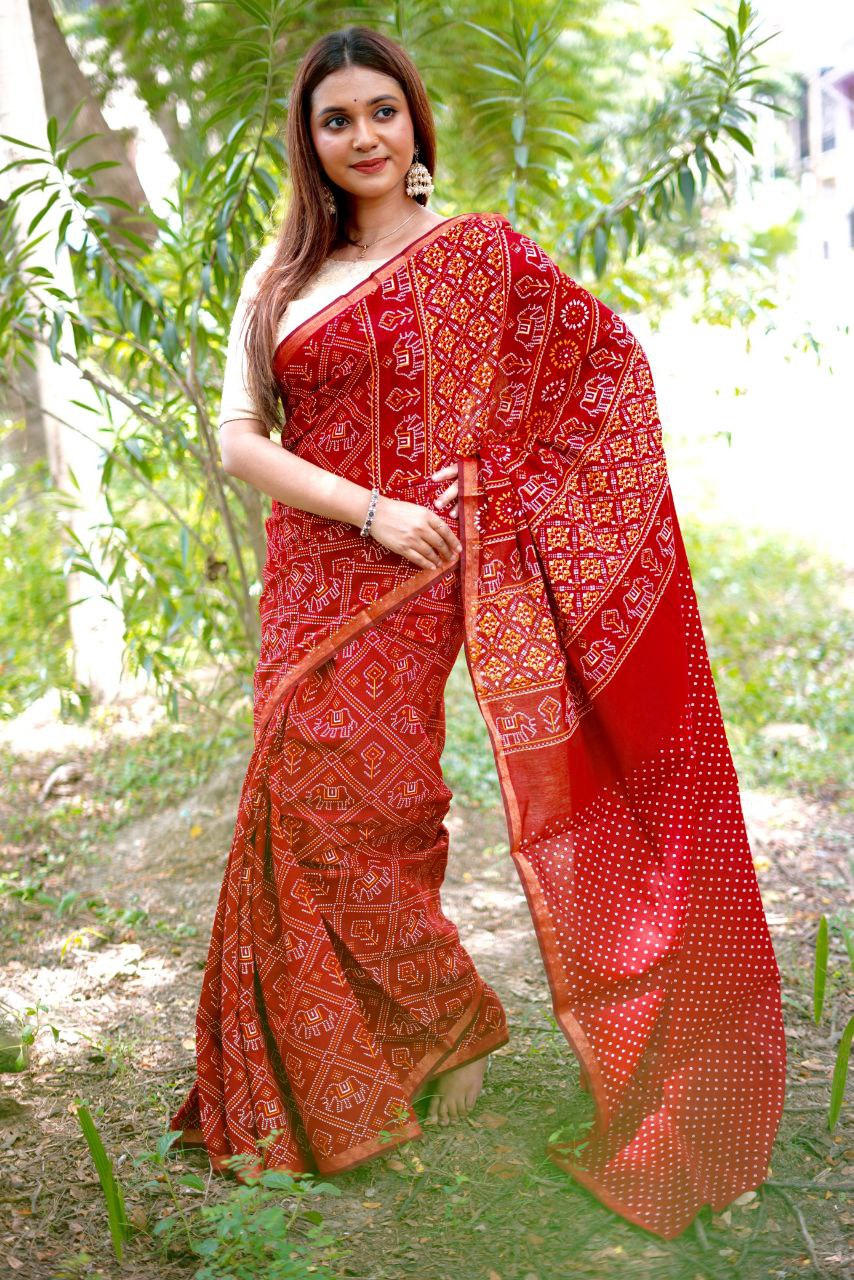 The Tradition Classic Bandhani Muse Saree