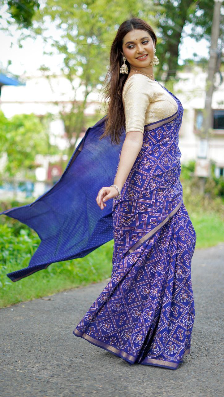 The Tradition Classic Bandhani Muse Saree
